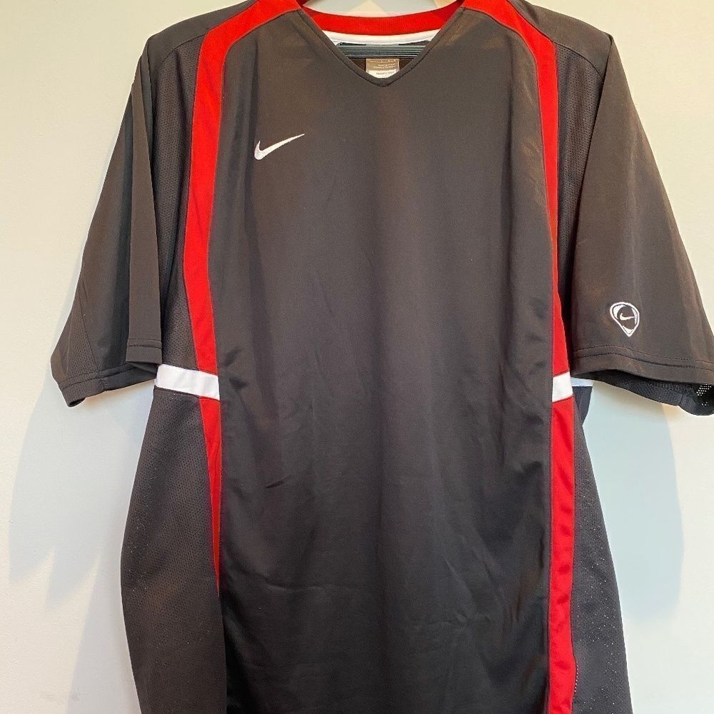 NIKE Sportswear Men’s Athletic Top Grey Red White Size L
